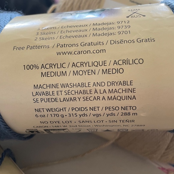 Yarn 🧶 - Picture 5 of 6